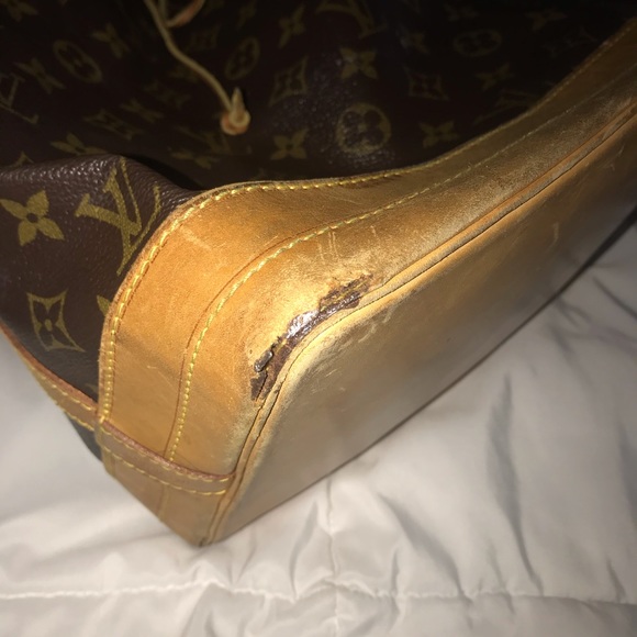Authentic LV - Picture 3 of 5